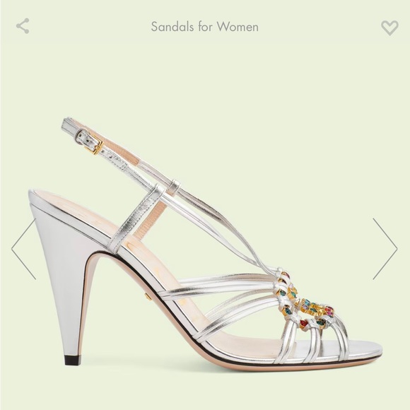 Silver metallic leather
Interlocking G with crystal
3.7" heel height
Made 🇮🇹 - Picture 6 of 6